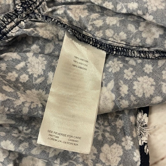 J Crew Mercantile Navy Blue White Floral Print Ruffle Faux Wrap Dress Size 2P - Picture 7 of 8